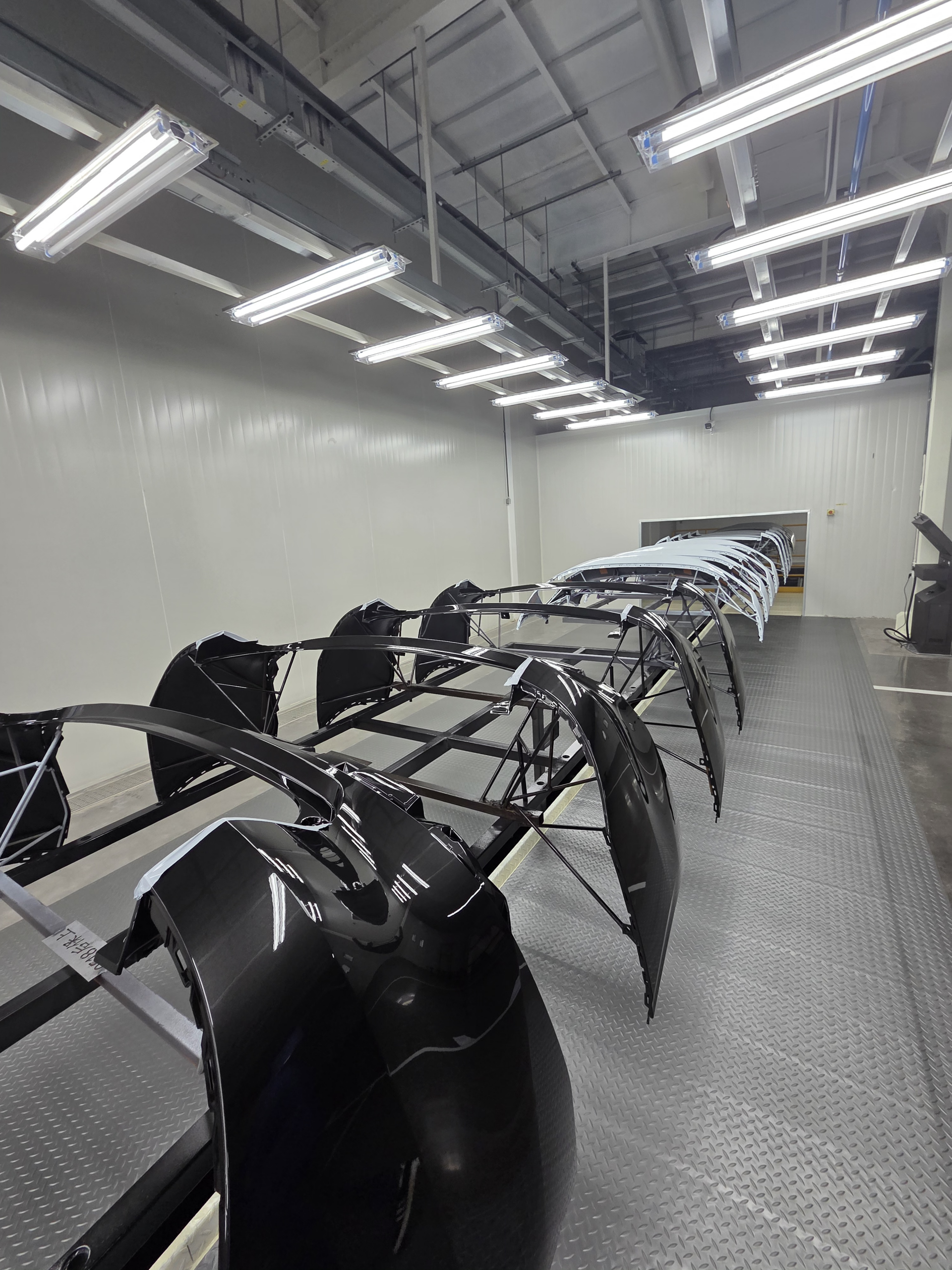 Automatic Coating Production Line for Automotive Exterior Parts